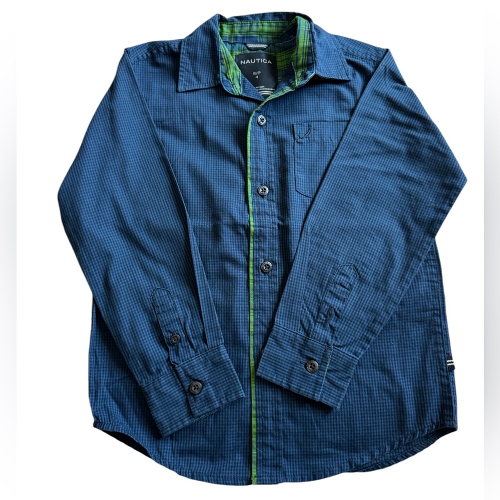 Nautica boys size 4, long sleeve button-up shirt